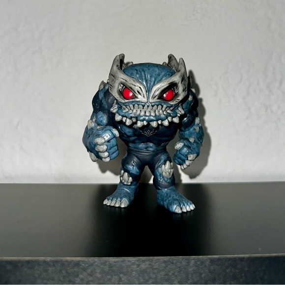 Funko Pop! Batman - Devastator Exclusive - Picture 1 of 4